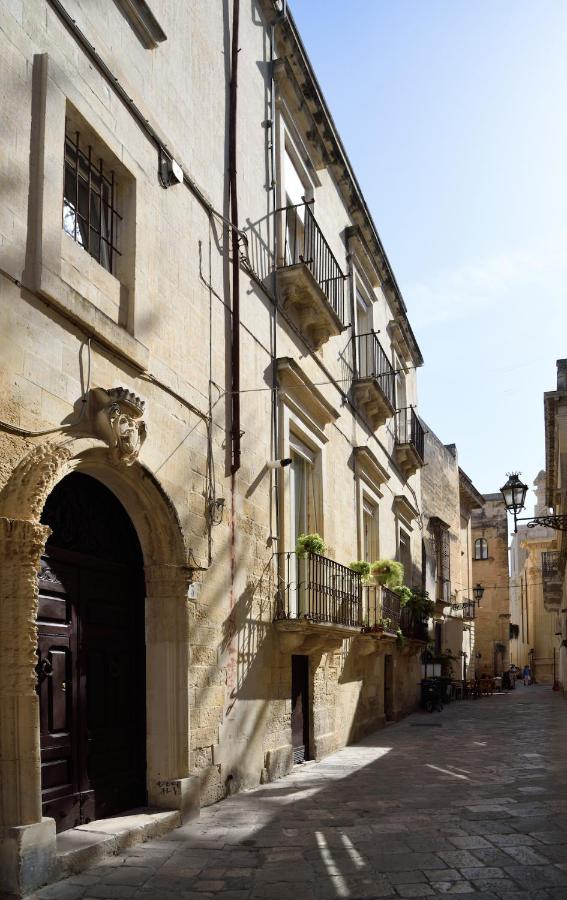 Palazzo Rudiae - Sant'Irene Apartment Lecce Luaran gambar