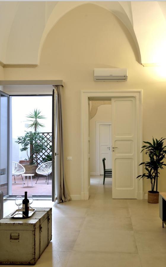 Palazzo Rudiae - Sant'Irene Apartment Lecce Luaran gambar